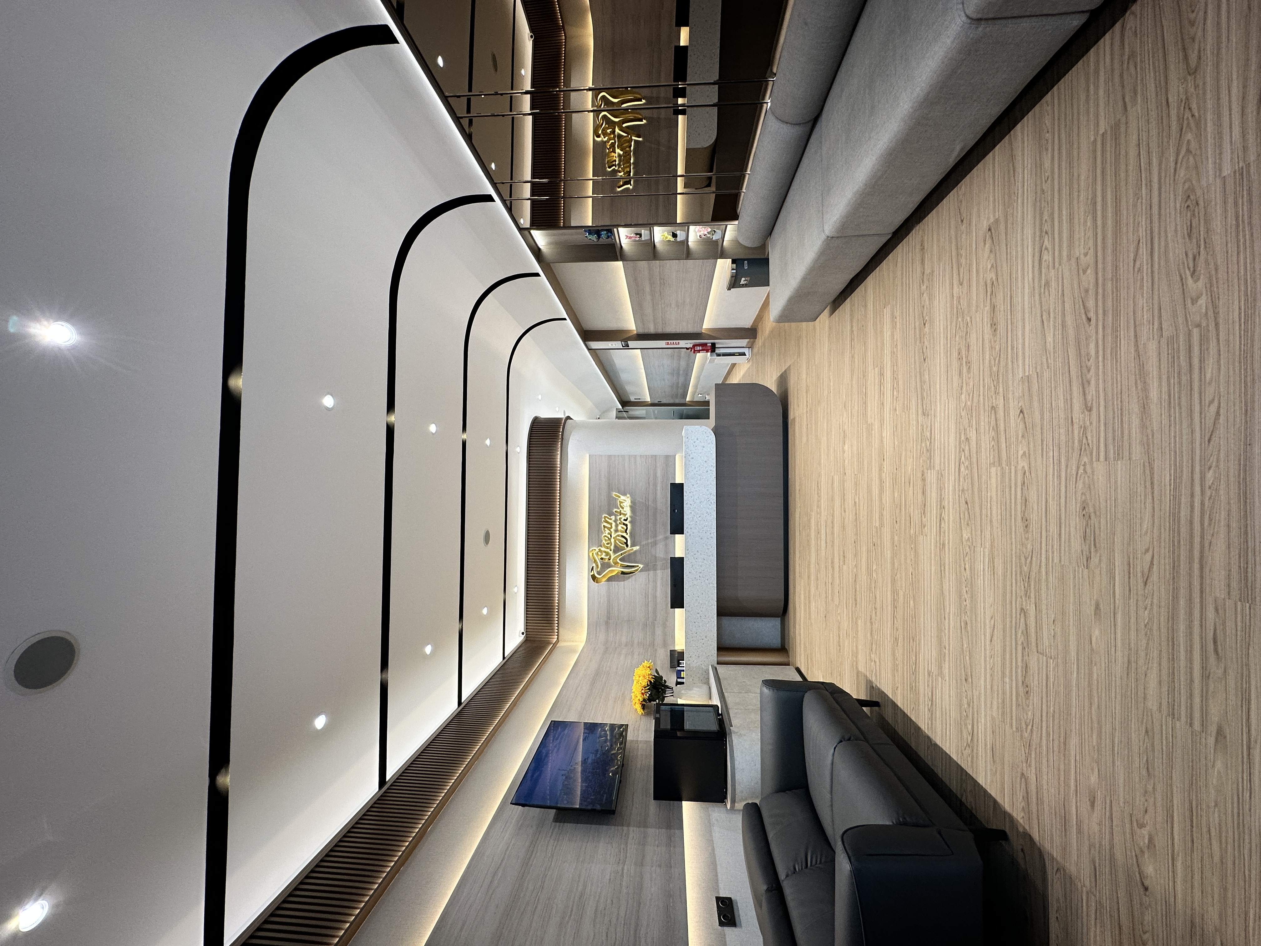 Ocean Dental - Perawatan Gigi