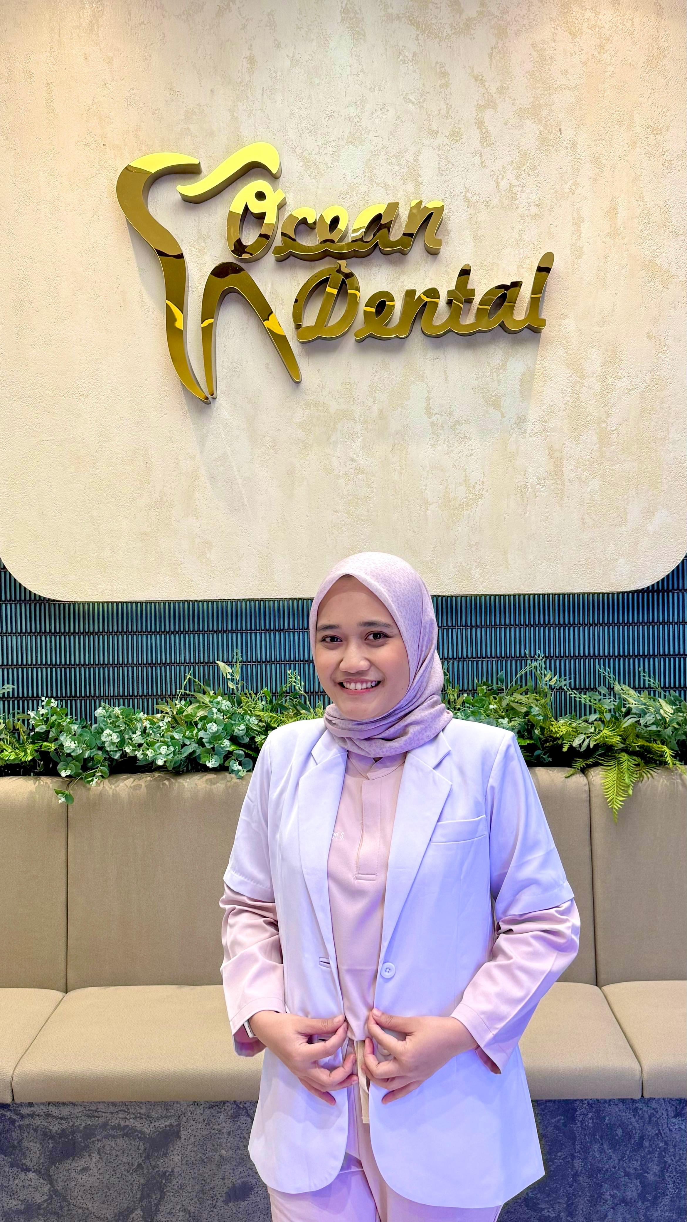 drg. Prasiwi Shaulia Anggri Savitri