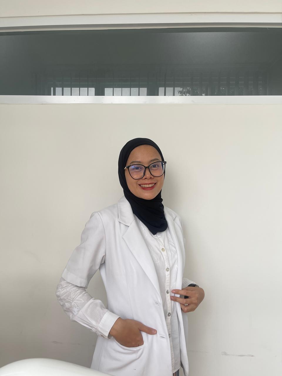 drg. Rhiani Mutiara Pratiwi