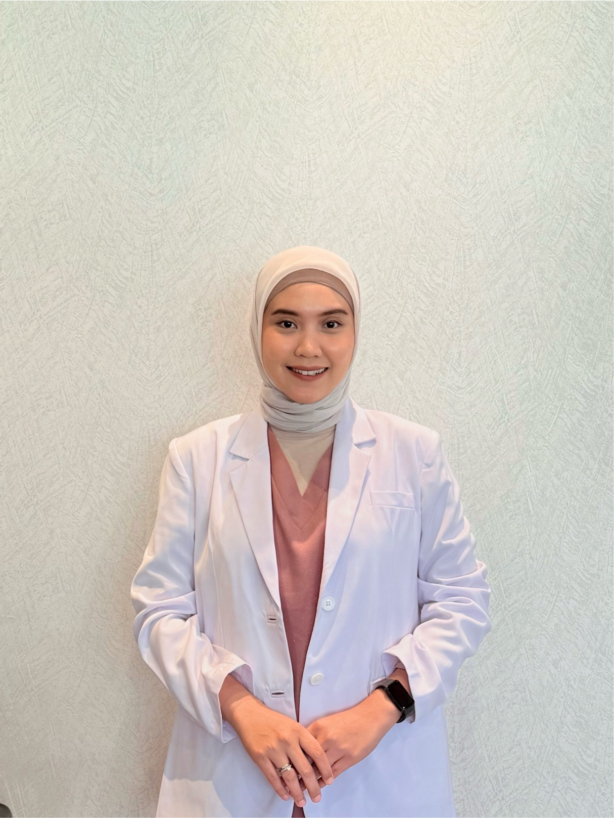drg. Muthia Larasati