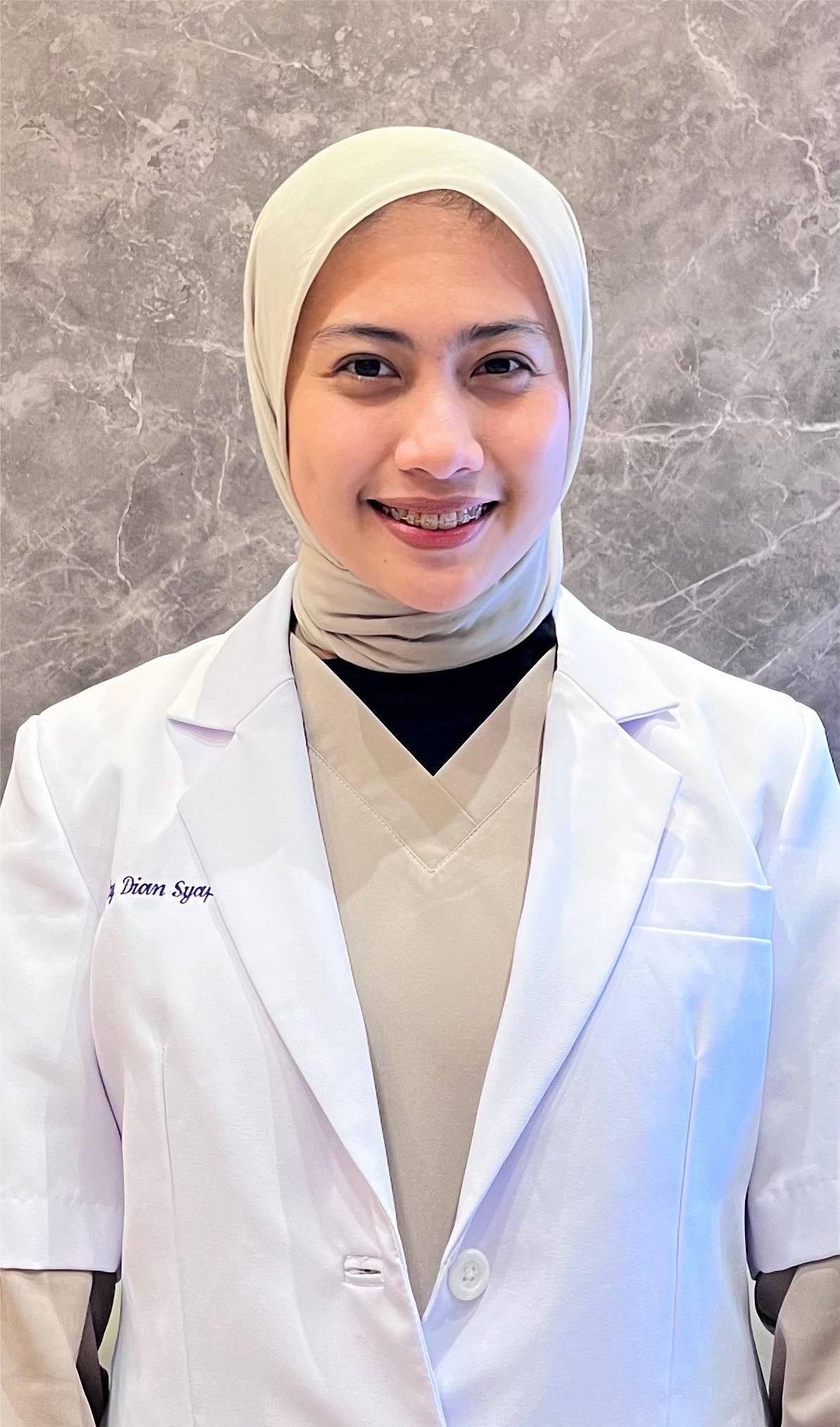 drg. Resty Dian Syafitri ,MARS