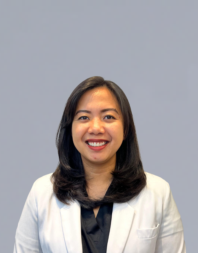 drg. Ester Dharmaezri